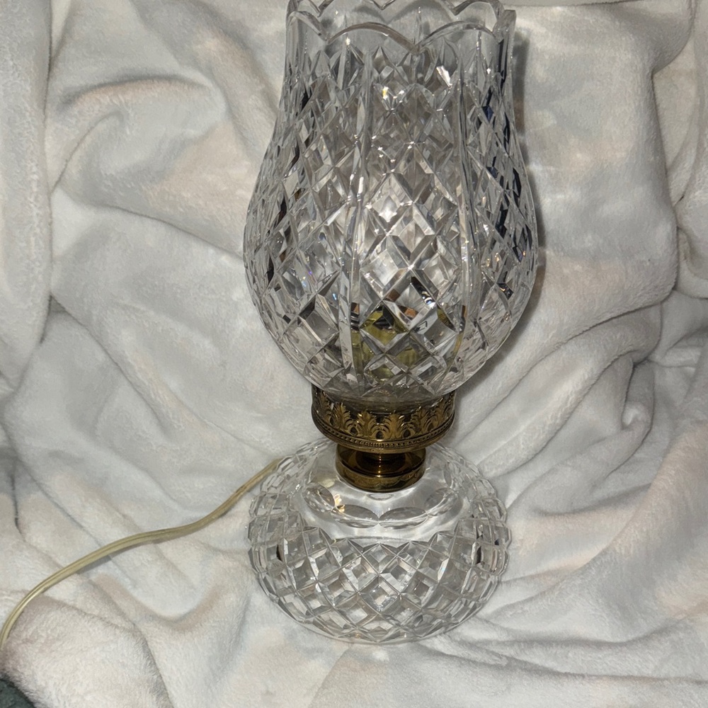 Authentic Vintage Waterford Crystal Electric Tulip Hurricane Table Lamp